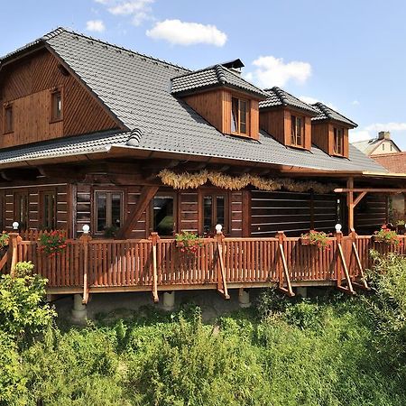 Roubenka U Mlyna Hotel Dasice Exterior photo